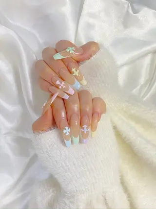 ネイル Lim nail🤍 Ayaのネイルデザイン