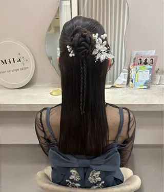 ロング Mila chihiroのヘアスタイル