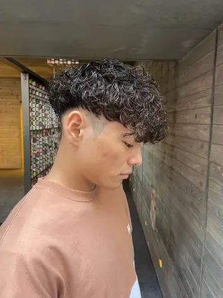 ショート パーマ メンズ SCENEbyRAD helmのヘアスタイル