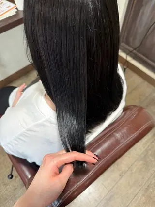 ロング 中村 紫乃のヘアスタイル