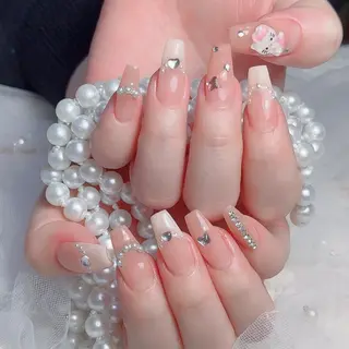 ネイル Maggie Nail🦩のネイルデザイン