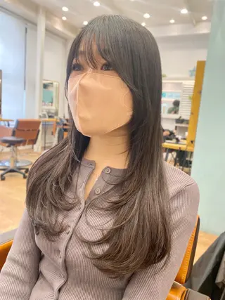 ロング レイヤーカット/ 髪質改善特化のヘアスタイル