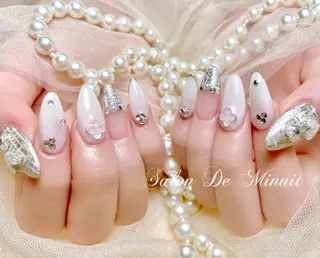 ネイル Momo 🤍のネイルデザイン