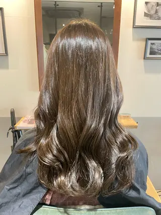 セミロング 田中 志織のヘアスタイル