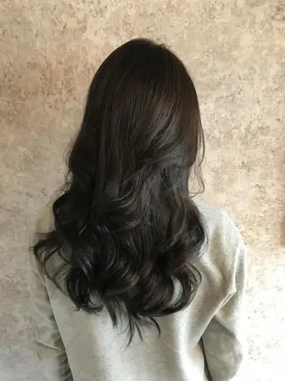 ミディアム カラー パーマ 小顔カット✨ 透明感カラー/村上のヘアスタイル
