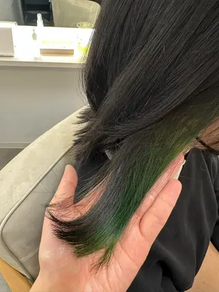 ミディアム 甲斐 飛鳥のヘアスタイル