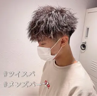 ショート カラー パーマ ヘアアレンジ メンズ キッズ ネイル マツエク・マツパ アイブロウ スパイキー/フェザー /波巻き/かいとのヘアスタイル