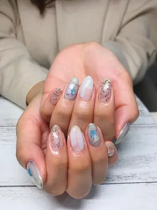 ネイル elu :nail&eyeのネイルデザイン