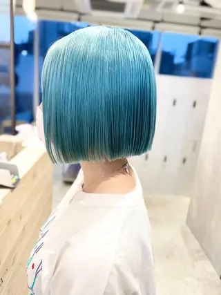 ショート カラー ハイトーン×レイヤー ／遠藤将太のヘアスタイル