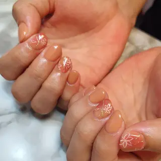 ネイル ジェヌインネイル 河内のネイルデザイン