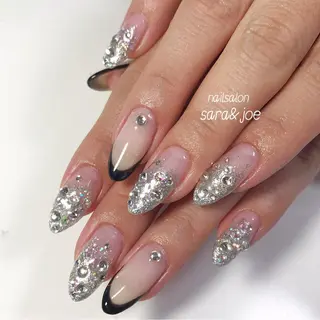 ネイル churara チュララのマツエク・マツパデザイン