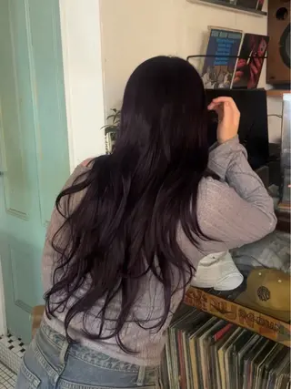 ロング ミユウ/ 暖色/ベージュのヘアスタイル