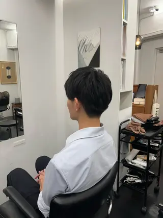 ミディアム メンズ 【ヤマザキアヤメ】 艶カラー/縮毛矯正のヘアスタイル