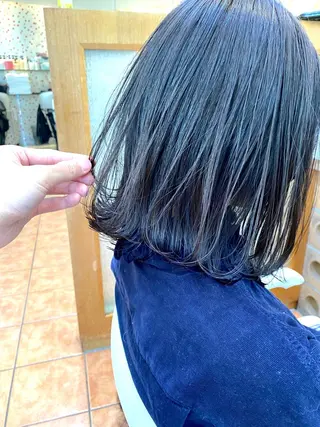 ショート カラー ✨髪質改善専門店✨ QOLU✨のヘアスタイル