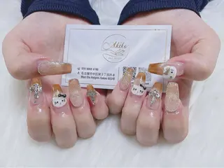 ネイル AKIKO ネイルサロンのネイルデザイン