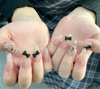 ネイル ゆず秋葉原 Vickyのネイルデザイン