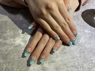ネイル 佐野 愛美のネイルデザイン