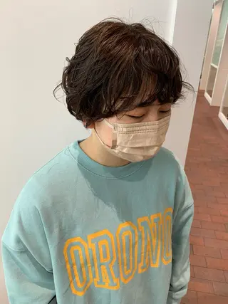 ショート パーマ 片岡 由依のヘアスタイル