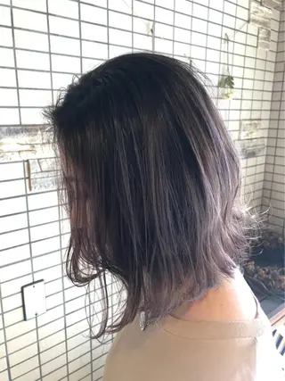 セミロング カラー 鈴木 マサアキのヘアスタイル