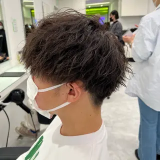 ショート パーマ メンズカット 井上　凜太郎のヘアスタイル