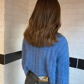 ミディアム カラー io濱川 遥のヘアスタイル