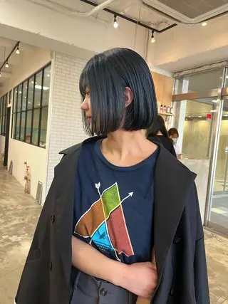 ショート デザインカラー /るあんのヘアスタイル