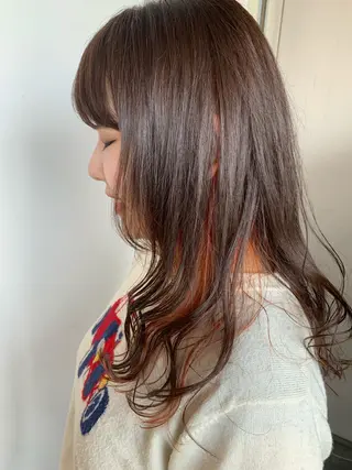 カラー mu ku.のヘアスタイル