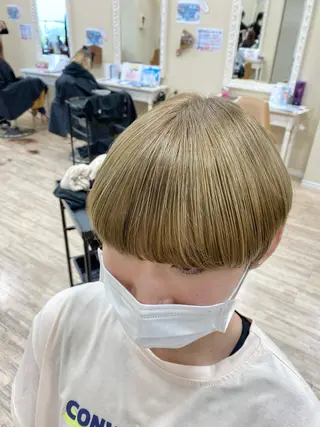 カラー SALOWIN栄 高須大貴のヘアスタイル