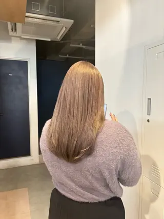 セミロング カラー 💎ハイトーン/艶 カラー モエカ💎のヘアスタイル