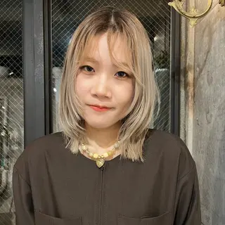 ミディアム カラー ハイトーンカラー 🌟 ミキのエステ・リラクイメージ