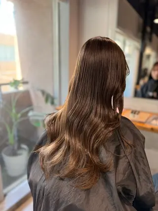 ロング カラー NANAMI🩵 大人可愛い韓国ヘアのヘアスタイル