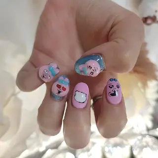 ネイル RUNWAY 　　の眉毛・アイブロウイメージ
