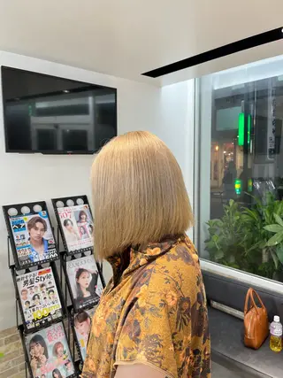 ショート カラー 【毎朝セット3分】 メンズパーマ　真人のヘアスタイル
