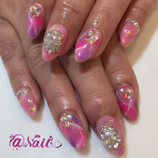 ネイル 小尾 栞のネイルデザイン