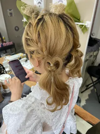ミディアム ヘアアレンジ 山室 敬義のヘアスタイル