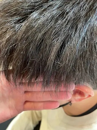 カラー メンズ Lian山田 駿のヘアスタイル