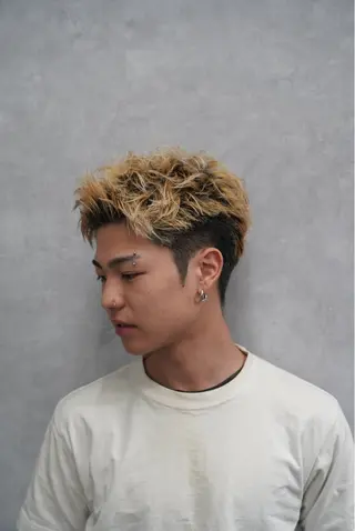ショート カラー パーマ メンズ 新宿No.1パーマ師 💈コウヨウ💈のヘアスタイル