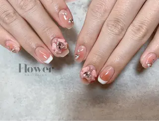 ネイル Flower nailのネイルデザイン