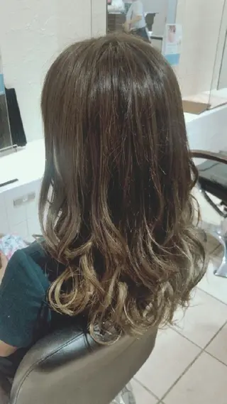 ミディアム セミロング ロング カラー ヘアアレンジ 【髪質改善美容師】t occa茨木篠原健太のヘアスタイル
