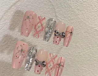 ネイル D-BEAUTY Nailsalonのネイルデザイン