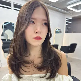 セミロング 艶髪🇰🇷髪質改善 🎀ikuno🎀のヘアスタイル