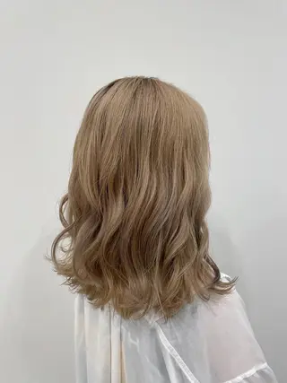 セミロング 林 朱里のヘアスタイル