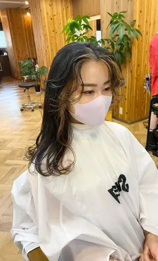 ロング デザインカラー/ボブ ブリーチカラー/ユリのヘアスタイル