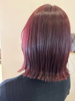 ミディアム 小倉 沙織のヘアスタイル