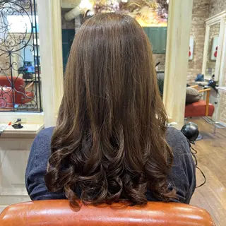 ロング 💜にしむら みく💜のヘアスタイル