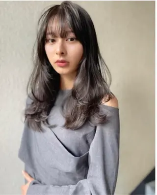 ロング 田川 弥空のヘアスタイル