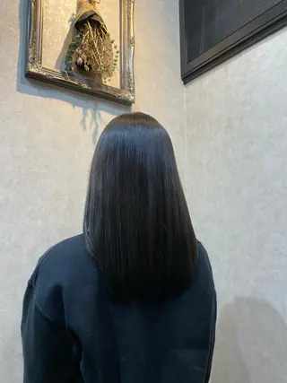 セミロング カラー 齊藤 萌香のヘアスタイル