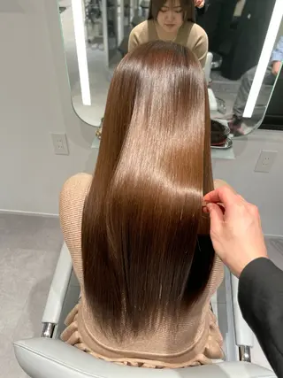 ロング unique RINNEのヘアスタイル