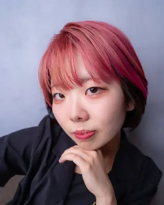 ショート カラー 松尾 泰伸のヘアスタイル