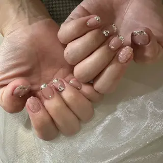 ネイル 里見 麗のネイルデザイン